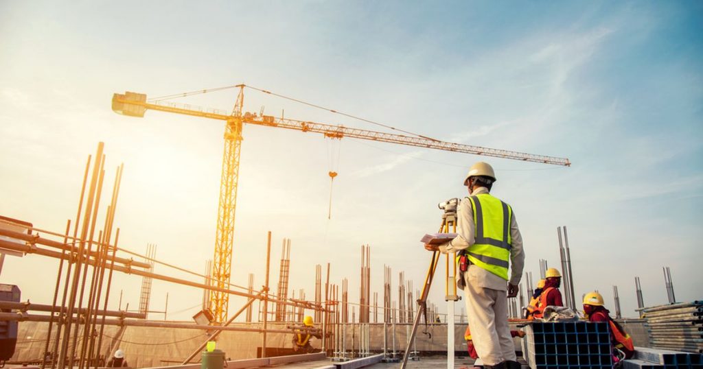 Encourages construction in industry;  It grew 2.5% in February - El Financiero