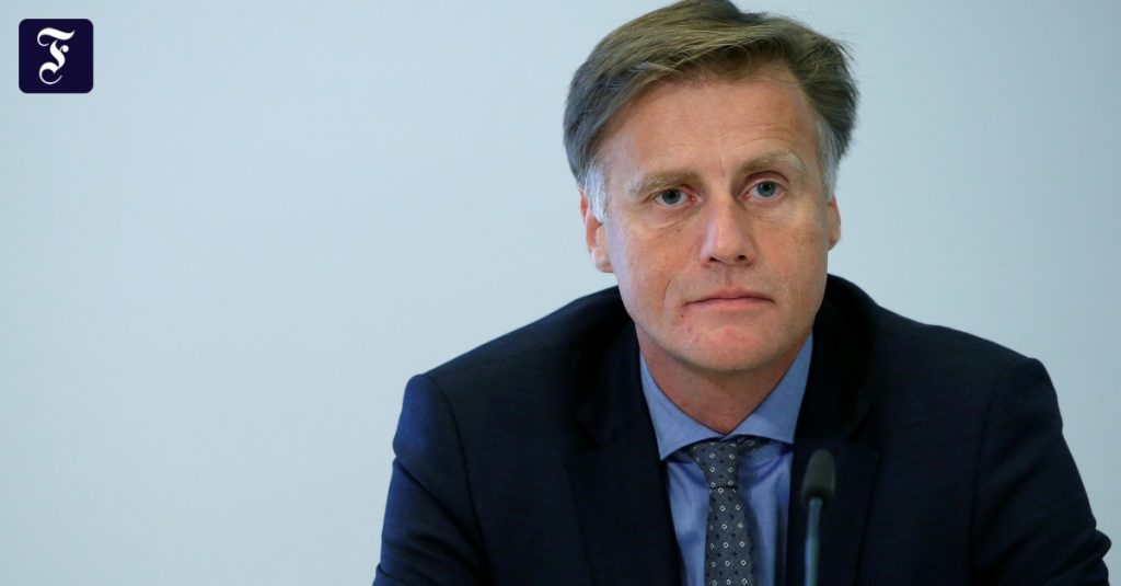 New CEO of Infineon: Hanebeck succeeds Ploss