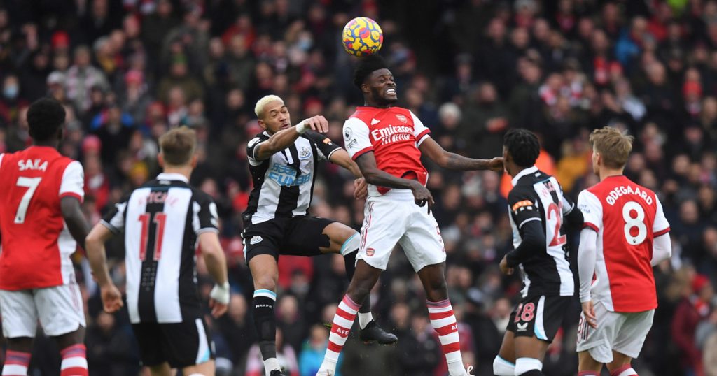 Premier League: Arsenal chase lead, sink down at Newcastle