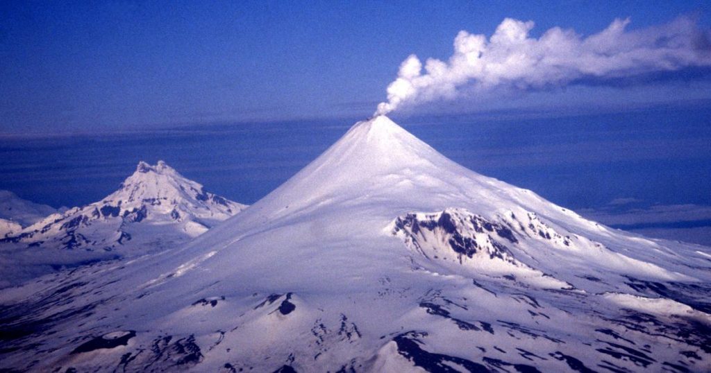 Discover a huge super volcano under the islands of Alaska.  "great volcanic activity"