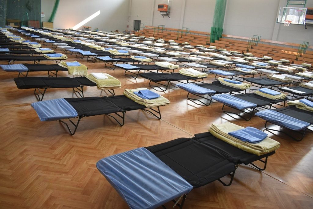 Beds for refugees from Ukraine at the sports stadium in Krosno Odrzańskie.  A transfer point was established on the high school campus