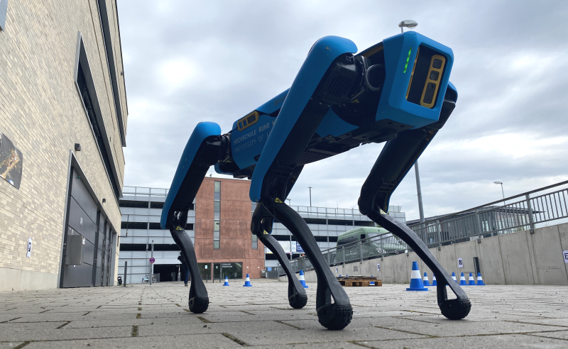 Robot Dog Spot shows digitization in mechanical engineering