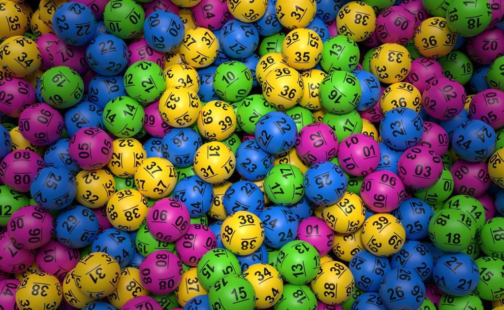 Lotto draw on 5/06/2022.  What numbers were pulled on Saturday, June 4, 2022 in Lotto and Lotto Plus?